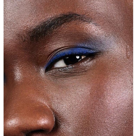 NWT Glossier Waterproof Eyeliner in Adult Swim - Picture 2 of 6